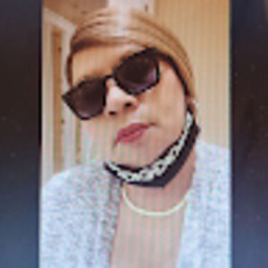 Meet your Posher, Marcia